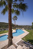 Athina Luxury Villas