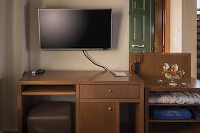 Athina Luxury Villas