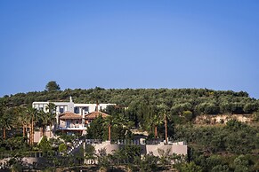 Athina Luxury Villas