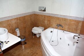 Athina Luxury Villas