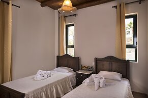 Athina Luxury Villas