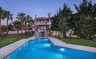 Athina Luxury Villas