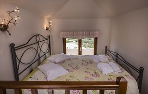 Athina Luxury Villas