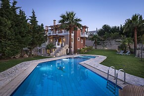 Athina Luxury Villas