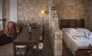 Athina Luxury Villas