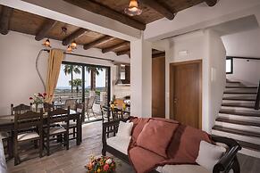 Athina Luxury Villas