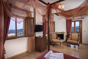 Athina Luxury Villas