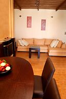 Athina Luxury Villas