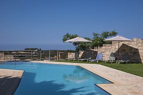 Athina Luxury Villas