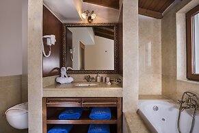 Athina Luxury Villas