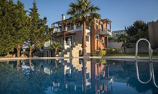Athina Luxury Villas