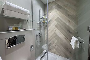 Ramada Encore by Wyndham Doha