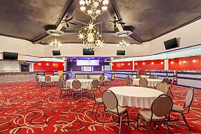 Best Western Plus Mirage Hotel & Resort