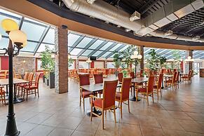 Best Western Plus Mirage Hotel & Resort