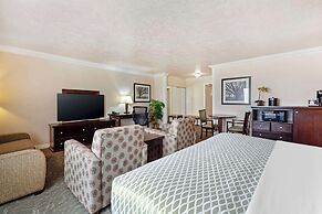 Best Western Plus Mirage Hotel & Resort