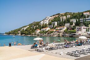 Boutique & Beach Hotel Villa Wolff