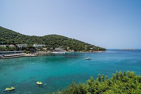 Boutique & Beach Hotel Villa Wolff