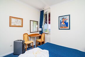 Boutique & Beach Hotel Villa Wolff