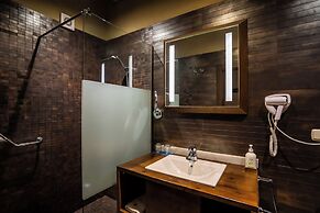 Hotel YIT Abentofail