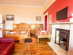 Corstorphine Lodge