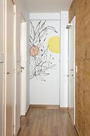 Circus Hotel & Hostel