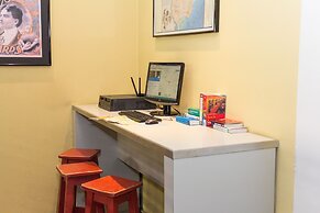 Circus Hotel & Hostel