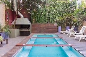 Circus Hotel & Hostel