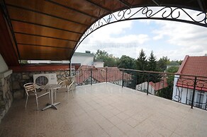 City Spring Apartments