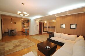 City Spring Apartments