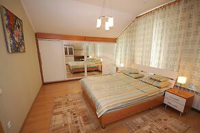 City Spring Apartments