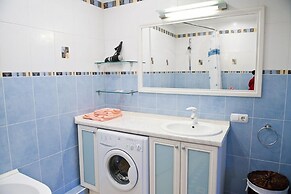 City Spring Apartments