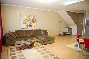 City Spring Apartments