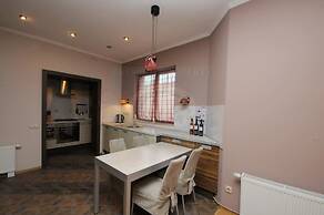 First Choice Apartments