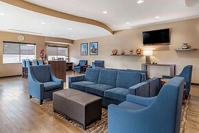 Comfort Suites Airport