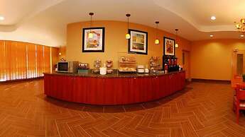 Comfort Suites Airport