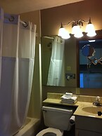 East Street Inn & Suites Tipton