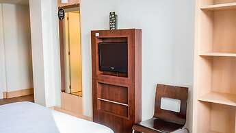 ibis Girona Costa Brava