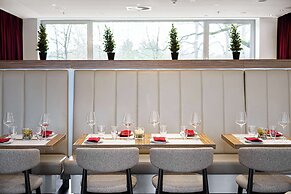 Park Inn by Radisson Frankfurt Airport Hotel