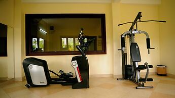 Golden Coast Resort and Spa