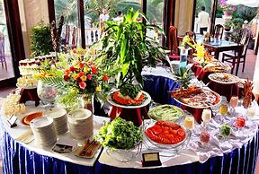 Golden Coast Resort and Spa