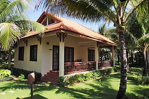 Golden Coast Resort and Spa