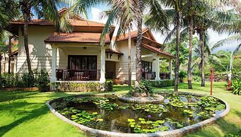 Golden Coast Resort and Spa