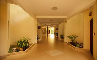 Golden Coast Resort and Spa