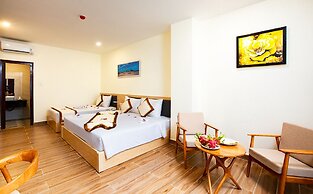 Golden Coast Resort and Spa