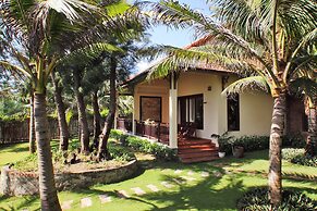 Golden Coast Resort and Spa