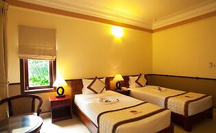 Golden Coast Resort and Spa