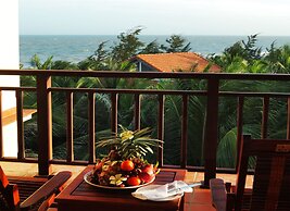 Golden Coast Resort and Spa