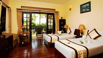 Golden Coast Resort and Spa