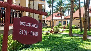 Golden Coast Resort and Spa