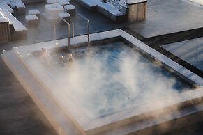 Selma Spa+